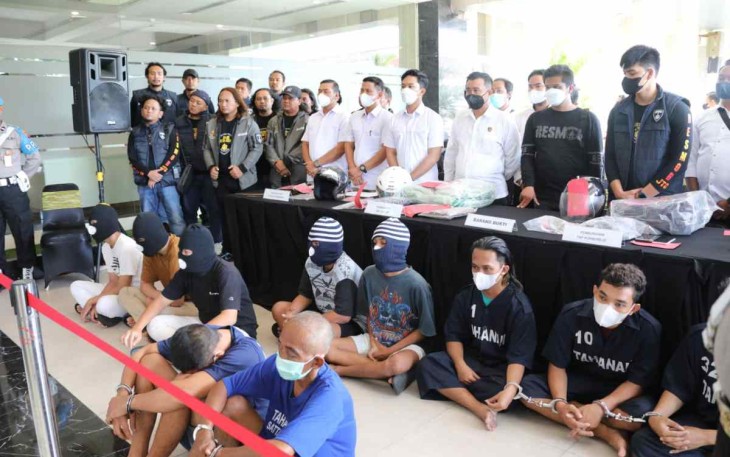Wakapolda Jateng Brigjen Pol Abioso Senoaji saat hadirkan 9 remaja pelaku kriminal dalam press release di Mapolda Jateng 