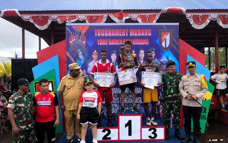 Koko usia 15 tahun juarai lomba lari dalam rangka HUT ke 77 TNI