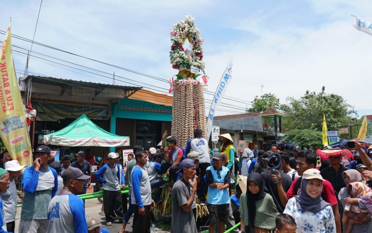 Tradisi Meron masyarakat Kecamatan Sukolilo Kabupaten Pati 