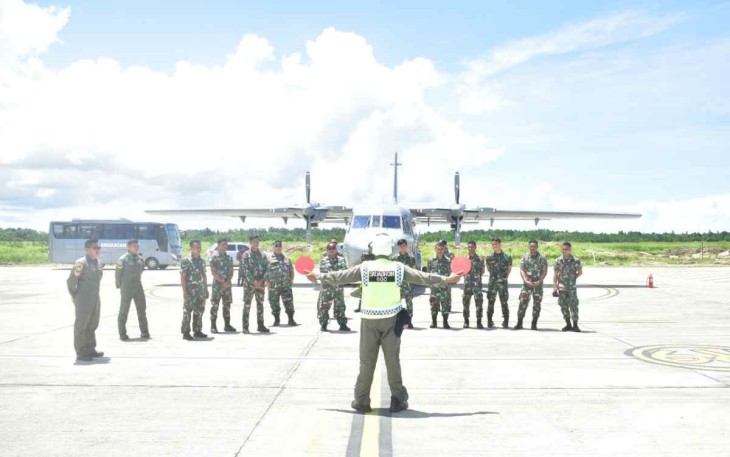 Latihan Marshaller prajurit Koarmada III