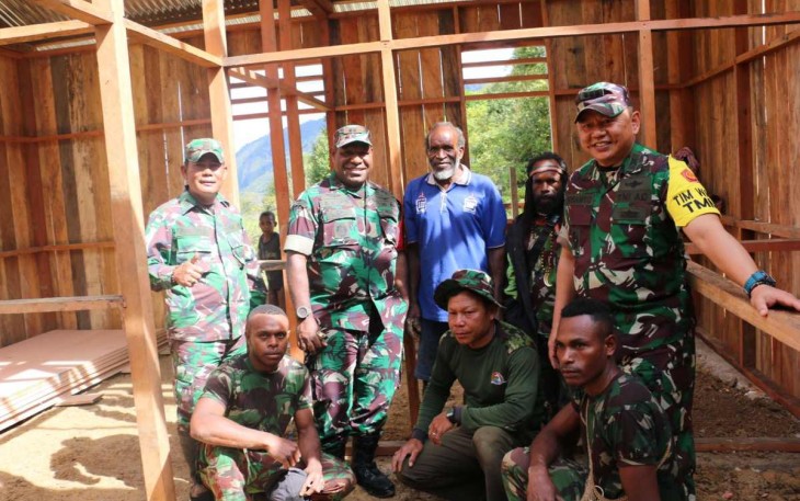 Tim Wasrik Sterad tinjau pelaksanaan TMMD Ke-115 Kodim 1702/JWY