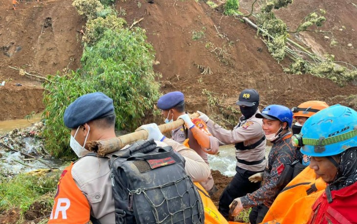Evakuasi korban meninggal gempa Cianjur 
