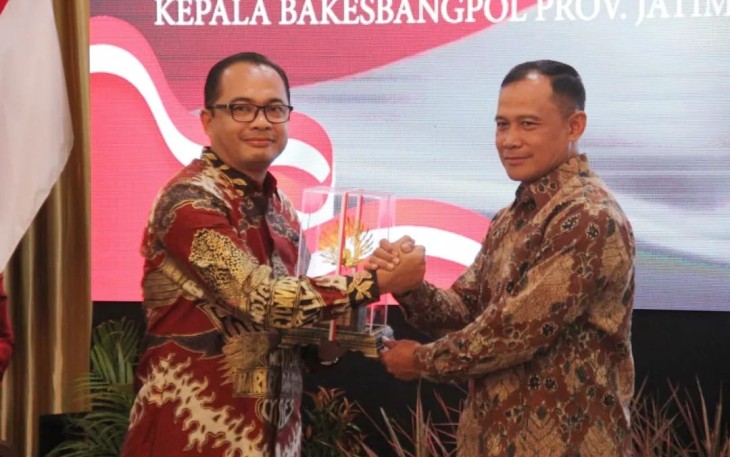 Danrem 081/DSJ Kolonel Inf Deni Rejeki saat pisah sambut Kabakorwil I Madiun