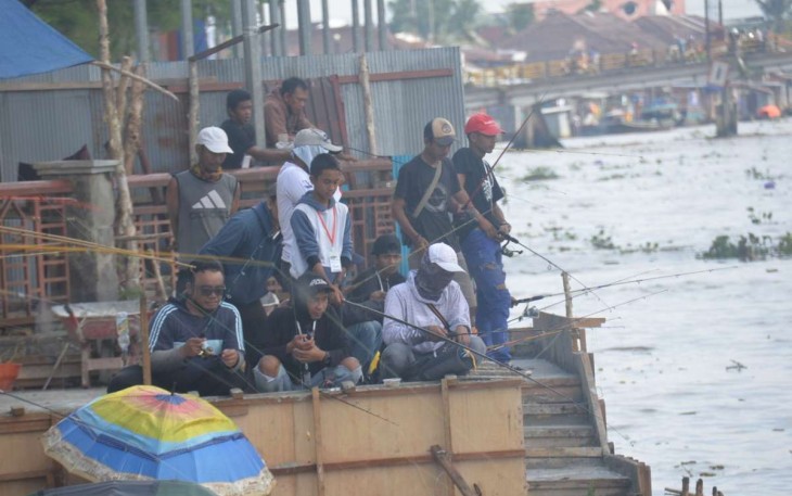 Lomba mancing HUT Korem 101/Antasari Ke-61
