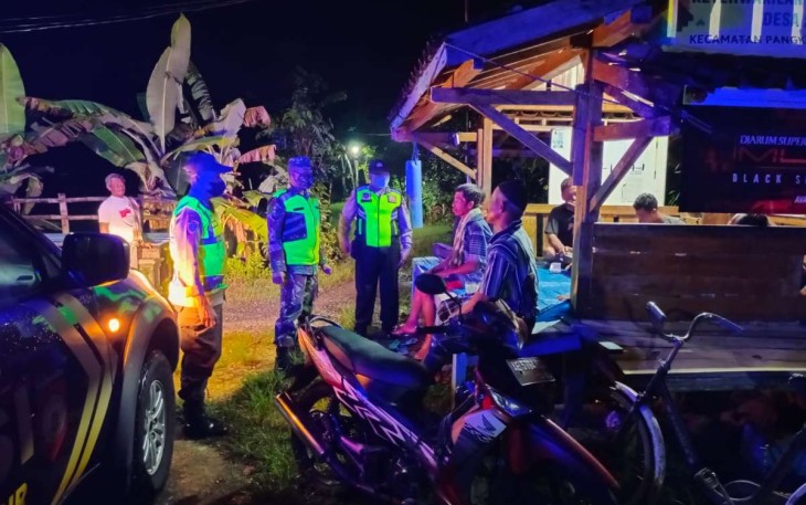 Patroli gabungan di wilayah desa binaan