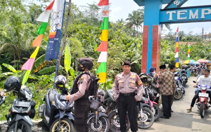 Pengamanan kepolisian acara Kick Off desa Antikorupsi 