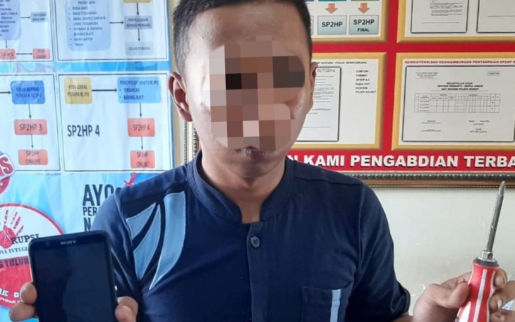 pelaku spesialis pembobolan rumah dan konter Hp, inisial KM (25), warga Desa Sumberingin Kulon, Kecamatan Ngunut, Kabupaten Tulungagung 