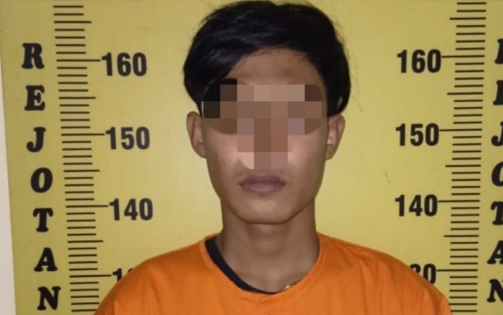 Tersangka saat diamankan