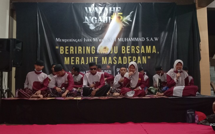 Para penyandang tunanetra saat melantunkan ayat-ayat susi Al-quran 
