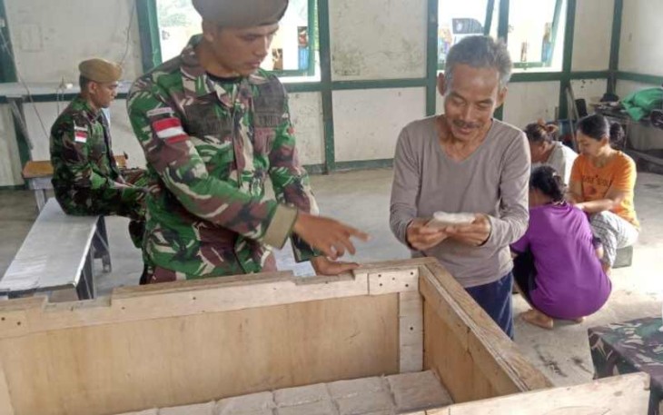 Edukasi pembuatan tempe di perbatasan 