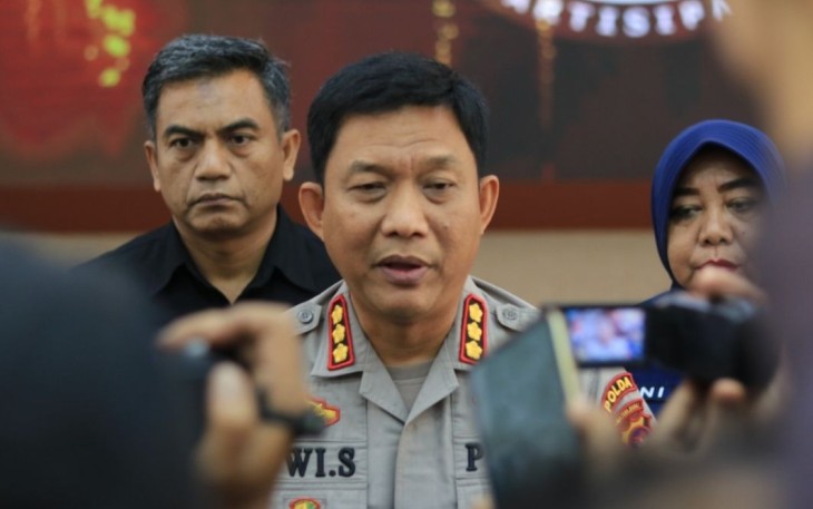Kabid Humas Polda Sumbar Kombes Dwi Sulistyawan saat memberikan keterangan pers di Mapolda Sumbar, Kamis (29/12)