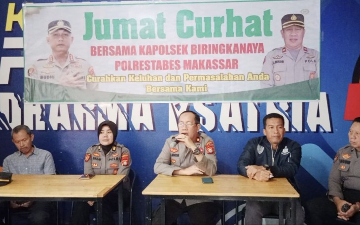 Program Jum'at Curhat bersama warga masyarakat wilayah binaan