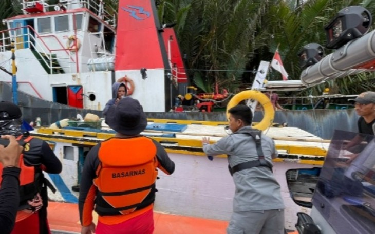 Bakamla RI saat Evakuasi Kapal Hilang Kontak di Perairan Tarakan