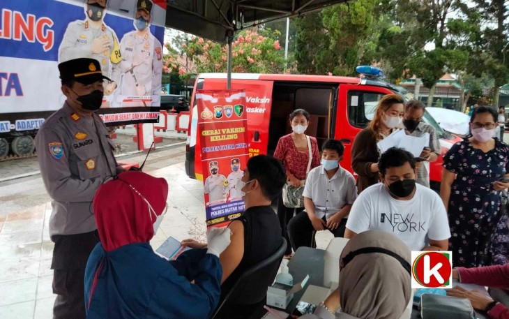 Vaksinasi Booster oleh Polres Blitar Kota