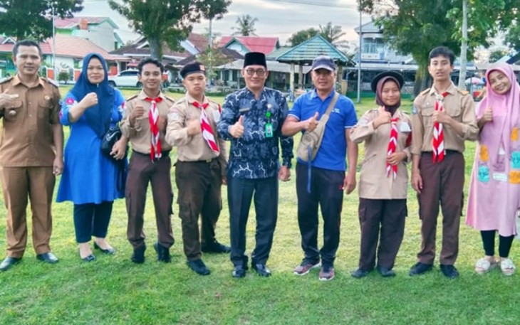 Peserta foto bersama 