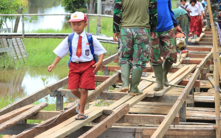 Perbaikan Akses Jalan Menuju SDN 1 Petuk Katimpun