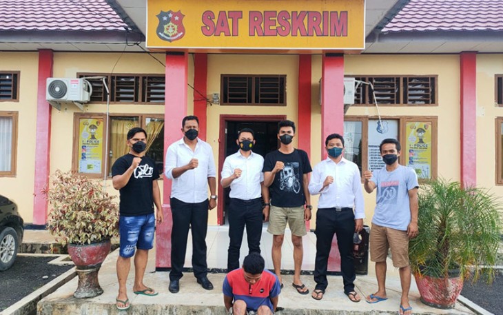 Ekspos tersangka di depan kantor Sat Reskrim Polres Seluma