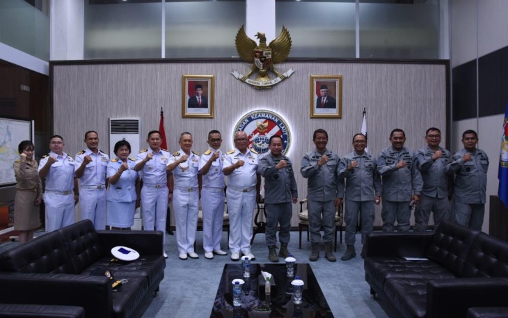 Kepala Bakamla RI saat Terima Courtesy Call Komandan Thai MECC