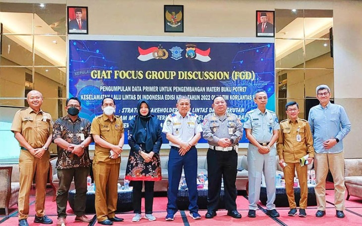 Foto bersama setelah acara