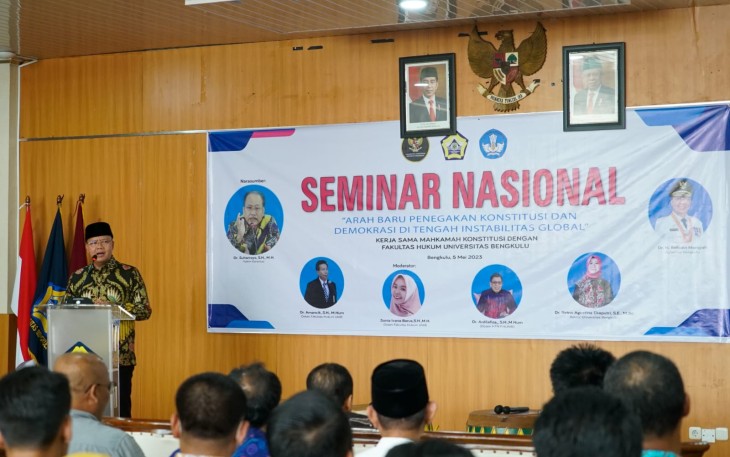 Gubernur Bengkulu Rohidin Mersyah      