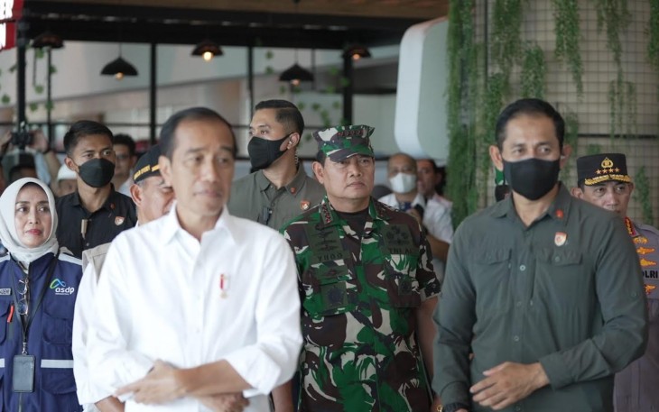 Panglima TNI saat Dampingi Presiden RI Mengecek Kesiapan Pelabuhan Merak