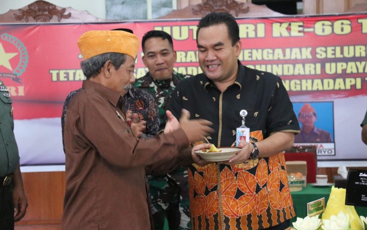 Bupati Blora Arief Rohman saat menghadiri ulang tahun ke 66 LVRI kabupaten Blora.