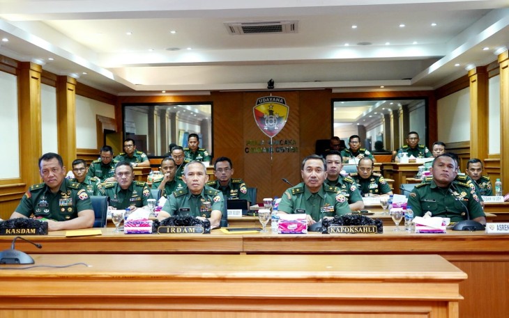 Kodam IX/Udayana Ikuti Seminar TNI AD ke VII