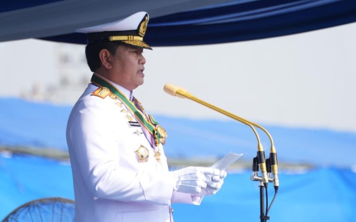  Panglima TNI Laksamana TNI Yudo Margono, S.E., M.M. saat memimpin Upacara Peringatan Ke-77 Hari Jadi TNI Angkatan Udara, bertempat di Taxiway Echo Lanud Halim Perdanakusuma, Jakarta Timur, Minggu (9/4/2023).