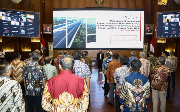 Pelantikan Pengurus Himpunan Pengembangan Jalan Indonesia 2023-2027