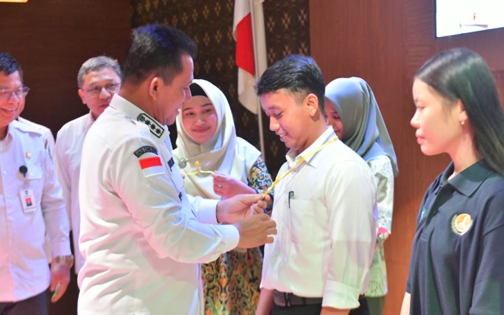 Gubernur Ansar Kukuhkan FKJP Provinsi Kepri
