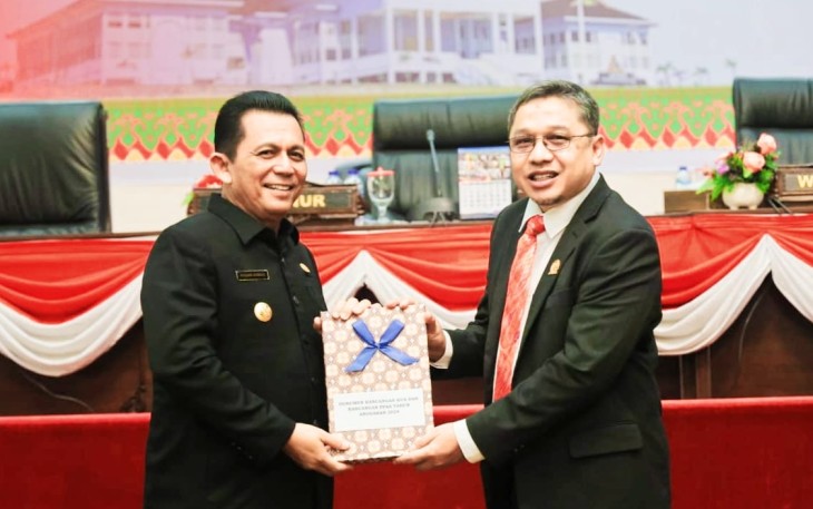 Gubernur Ansar Sampaikan Rancangan KUA PPAS APBD 2024 dan APBD-P 2023