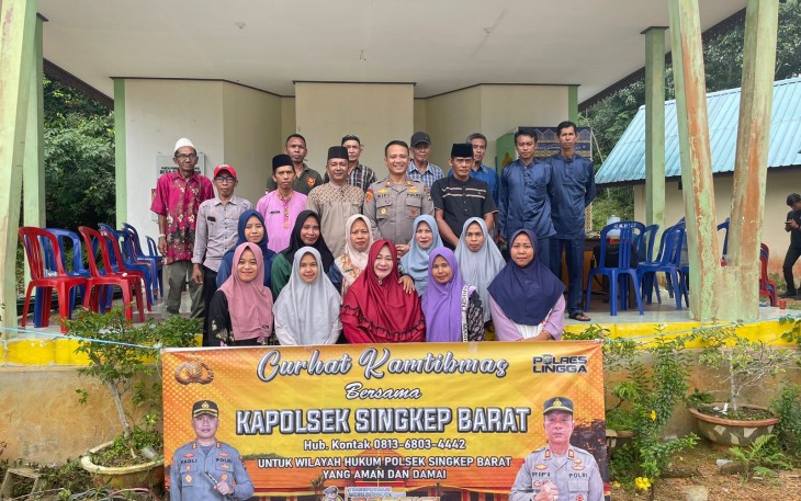 Curhat Kamtibmas Polsek Singkep Barat di Desa Bukit Belah
