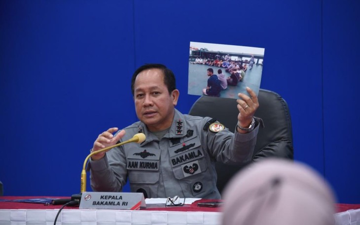 Bakamla RI Gagalkan Transhipment Kapal Super Tanker di ZEE Indonesia-Malaysia