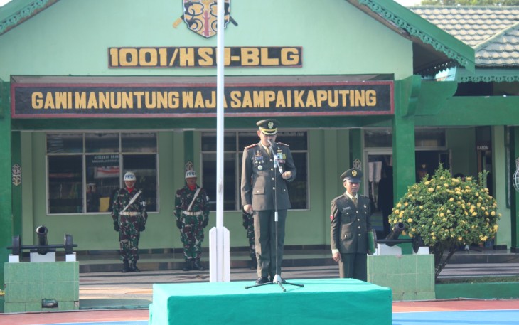 Dandim 1001/HSU-BLG  Letkol Inf Dhuwi Hendradjaj, S. Sos., M. I. Pol Pimpin Upacara Peringatan Hari Pahlawan