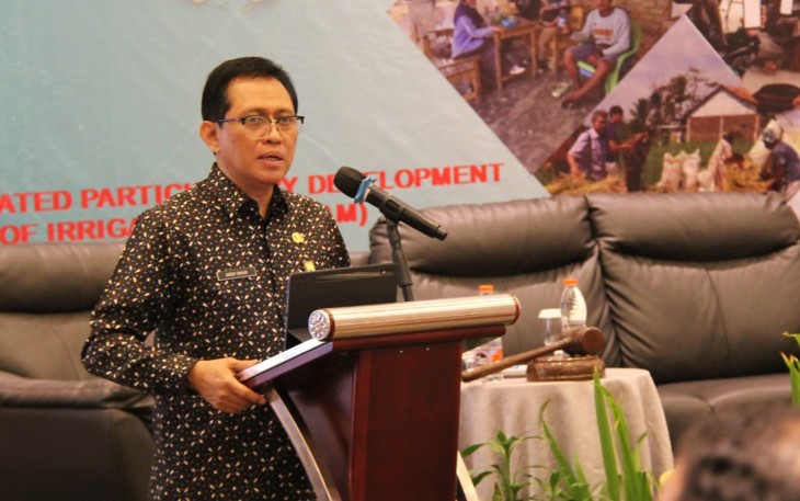 Dirjen Bina Pembangunan Daerah, Restuardy Daud saat membuka Workshop Integrasi Kemitraan Stakeholder Menuju Model Bisnis Closed Loop, di Hotel Cawang, Jakarta Senin (20/11/2023)