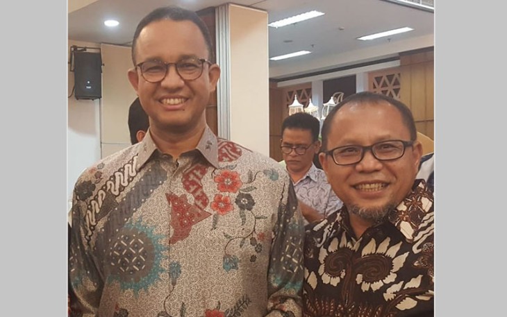 Politisi PKS Artono (kanan) saat bersama Anies Baswedan, Jumat (3/3/2023).