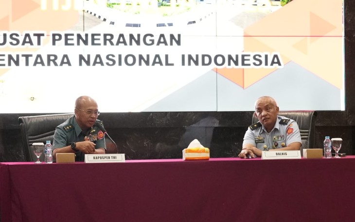 Kepala Pusat Penerangan (Kapuspen) TNI Laksda TNI Julius Widjojono 