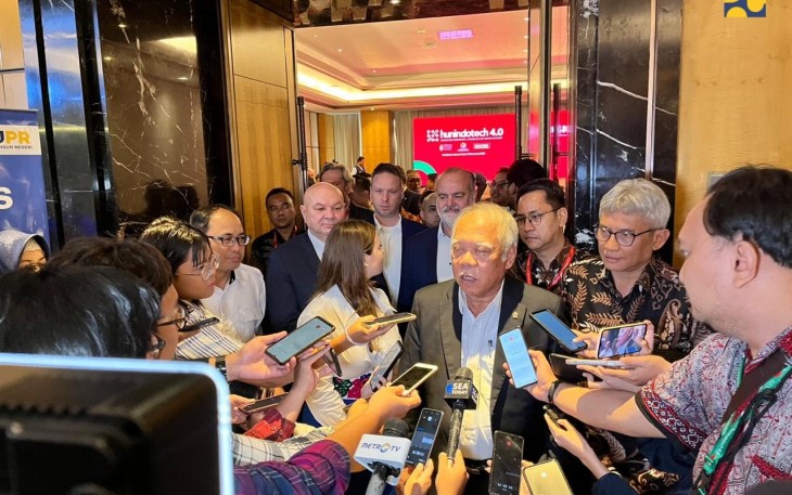 Menteri Basuki saat membuka Forum Bisnis HunIndoTech 4.0 di Hotel Westin, Jakarta pada Selasa (14/11/2023)