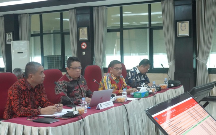 Pj Walikota Tebing Tinggi saat Sampaikan Capaian Kinerja Tri Wulan I di Kemendagri