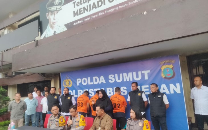 Kapolrestabes Medan, Kombes Pol Teddy John Sahala Marbun, SH, SIK, MHum Saat Melakukan Konferensi Pers 