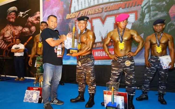 Pangkalan Utama Angkatan Laut (Lantamal) XIII Tarakan menggelar acara Body Fitness Competition Open Se-Indonesia bekerjasama dengan Benuanta Muscle Fighter (BMF) bertempat di Ballroom Hotel Tarakan Plaza, Kota Tarakan, Provinsi Kalimantan Utara, Minggu (10/12)