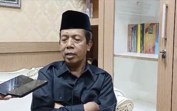 Anggota Komisi E DPRD Jatim Imam Makruf saat diwawancarai awak media klikwarta.com