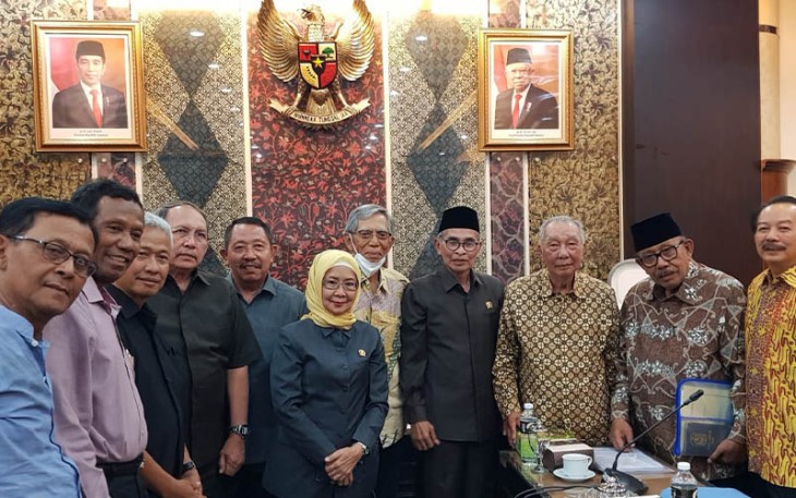 Foto Bersama usai mediasi