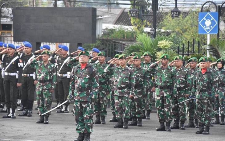 Upacara senin pertama di tahun 2023 Korem 073/Mkt
