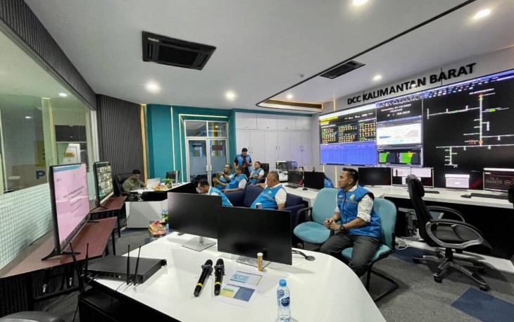 Ruang DCC Berteknologi Canggih PLN UID Kalbar