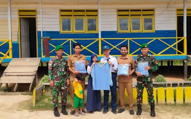 Seragam olahraga Satgas Pamtas Yonif 621/Mtg