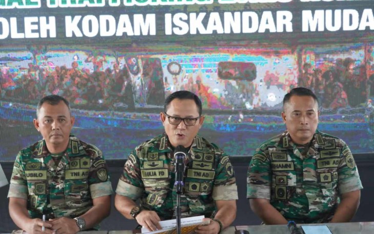 Asintel Kasdam IM Kolonel Inf Aulia Dalimunte saat memberikan keterangan pers 
