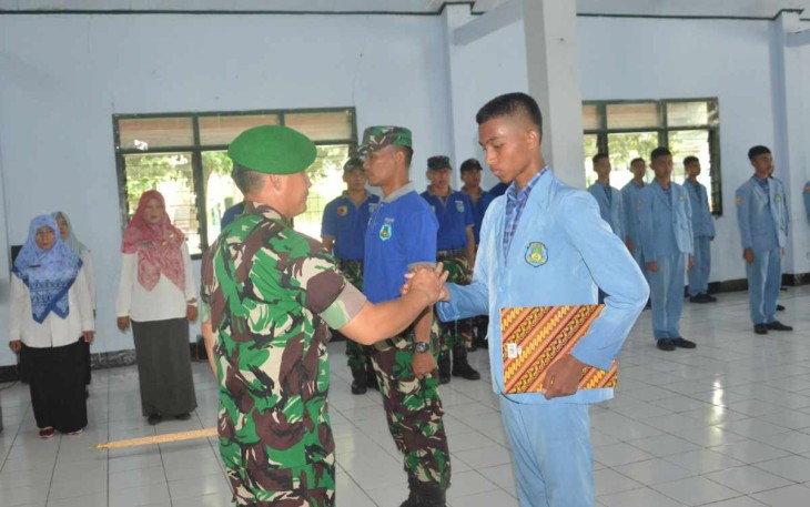 Dandim 0802/Ponorogo Letkol Inf Hirta Juni Adriansyah saat menutup LDK