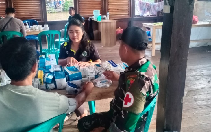 Pelayanan kesehatan warga terdampak banjir di perbatasan 