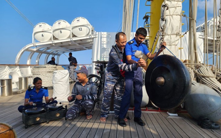 Belajar seni budaya tradisional Indonesia